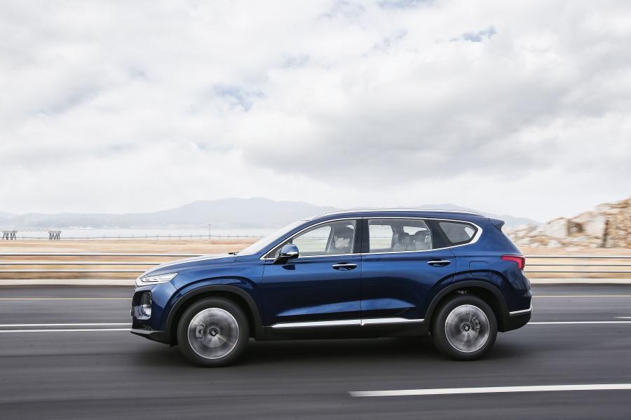  Hyundai Santa Fe 2018 года  (KR) (фото 39 из 56)